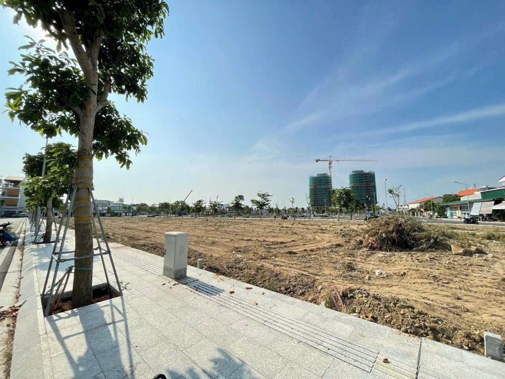 Bán đất KĐT cạnh Hacom Tower Phan Rang, giá từ hơn 2tỷ/nền vị trí đẹp trung tâm