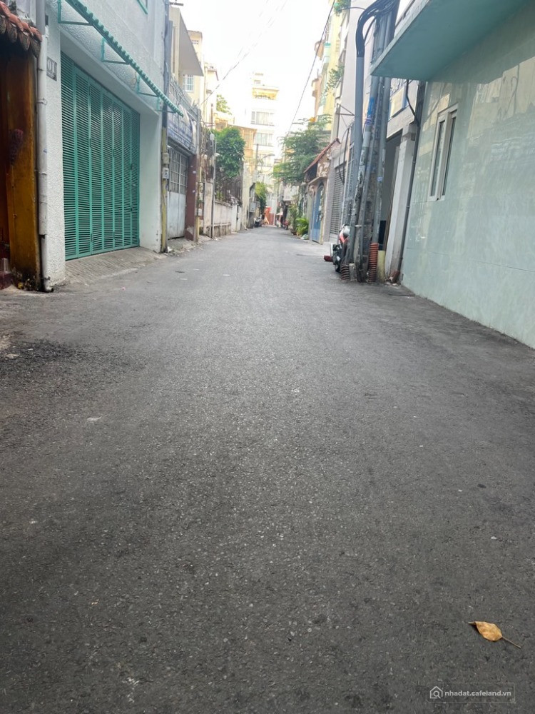 Bán nhà mặt tiền đường Huyền Quang, Quận 1 ngang 4m dài 15m 3 tầng hoàn công đủ