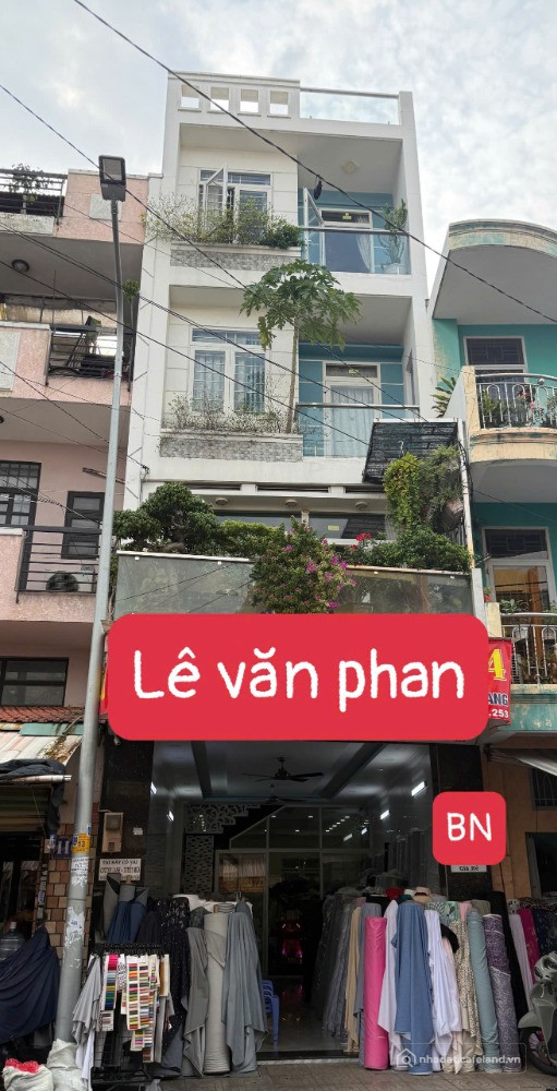 Nhà đẹp nhà phố 2 mặt tiền khu phố vải lê văn phan