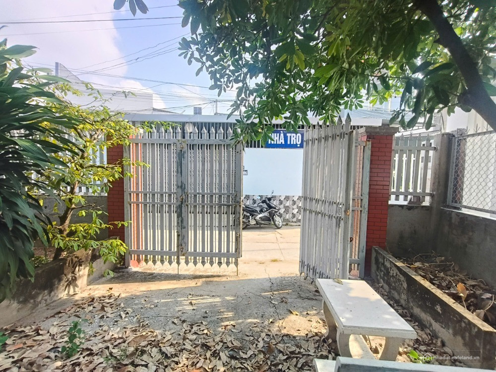 Chủ cần bán lô đất đẹp gần quốc lộ rộng 15m. diện tích 10x16m. thành phố Tân An