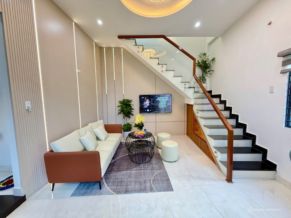 Bán Nhà Kiệt 47 Lê Đình Kỵ - Kiệt Ô TÔ 5m - Full Nội Thất
