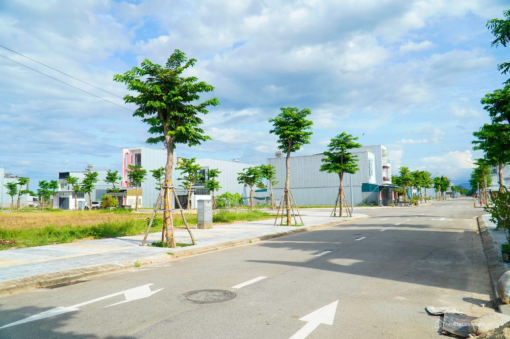 KHÁCH TÌM ĐẤT HƯỚNG TÂY KĐT PHÚ MỸ ĐỪNG BỎ QUA LÔ NÀY, NGANG 6M GIÁ RẺ BẤT NGỜ