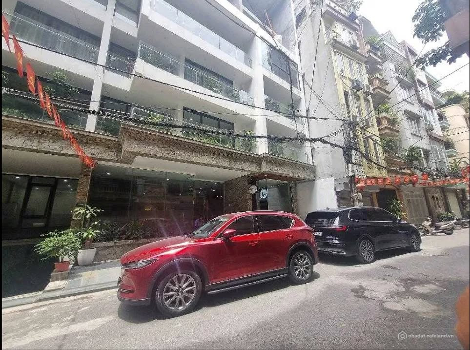 Toà văn phòng Vip Tây Hồ – 7 Tầng nổi + 1 Hầm – Mặt tiền 15m– DT 289M²– Cực Hiếm
