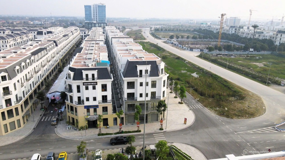 BÁN NHÀ PHỐ 5 TẦNG CĂN GÓC 2 MẶT TIỀN, SỔ SẴN, NHẬN NHÀ NGAY