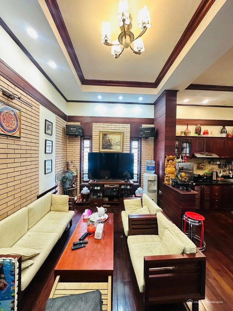 Bán nhà Văn Miếu, 65m2, 5T, 18,3 tỷ, gara oto, ngõ thông