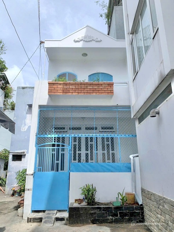 Bán nhà Phường 11, Bình Thạnh HXH Lê Quang Định ngang 4m dài 12m trệt lầu HC đủ