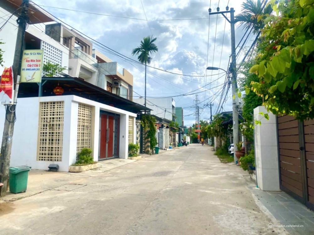 Kiệt oto Tôn Đản- Dân cư đông , gần cầu vượt Hoà cầm- Hoà thọ tây