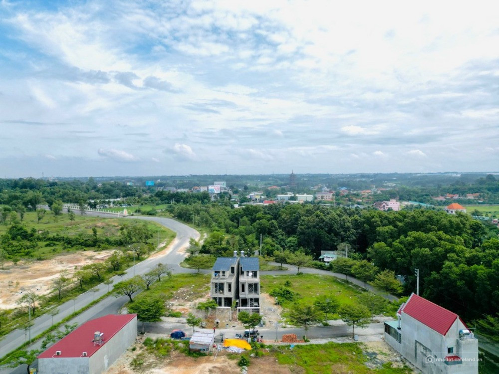 Bán gấp thửa đất 6x18m và 7x17m, giá cực kỳ tốt nhất trong khu vực