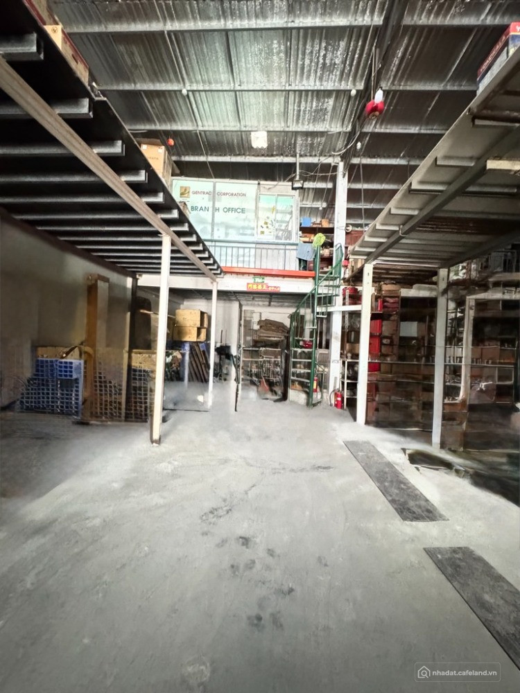 Mặt tiền Võ Văn Kiệt ,bán nhà xưởng 270 m2,ngang 12m x 29m  ,An Lạc ,Bình Tân .