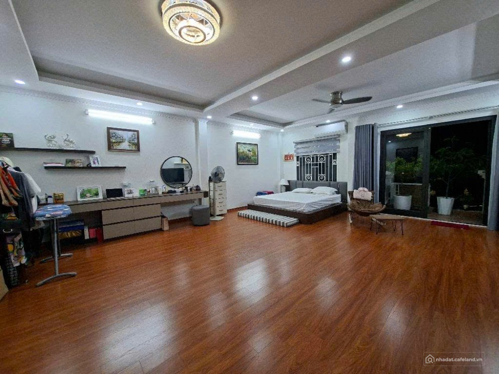 Bán nhà ngõ ôtô phố Dương Quảng Hàm, 58m², 6T, MT 4.6m, 18.6 tỷ