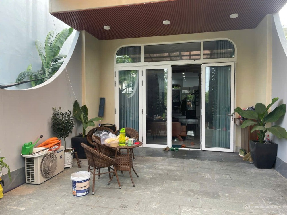 CƠ HỘI HIẾM CÓ - CHỈ 11 TỶ - NHÀ 2 TẦNG ĐẢO VIP HÒA XUÂN