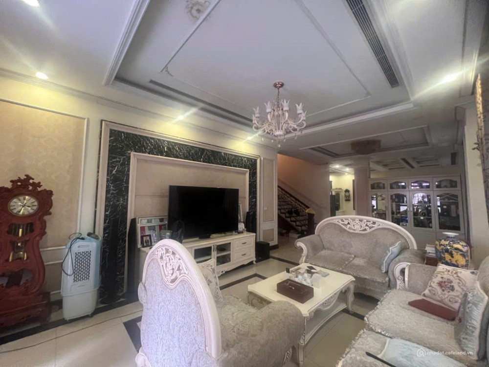 Bán nhà Nghĩa Đô 66m2, 6T, MT 6m, TM, ôto tránh, vỉa hè, 21 tỷ