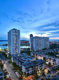 Chính chủ BÁN CĂN 2PN 68m2 TẠI CHUNG CƯ BIM 24 TẦNG GREEN BAY PREMIUM, trung tâm