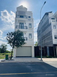 Bán nhanh lô đất 5x20m, 100m2 hai mặt tiền, view công viên thoáng mát - đông nam