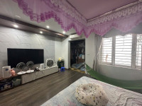 Nhà đẹp Đường Láng 61m², 5T, ôtô tránh, vỉa hè, kinh doanh tốt