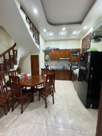 Chính chủ bán nhà 5 tầng đẹp Thổ Quan, Khâm Thiên 28 /33 m² ngõ rộng, gần ô tô