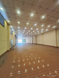 Bán showroom kinh doanh 900m2 mặt tiền QL1A, ngay cổng chào thị trấn Bến Lức