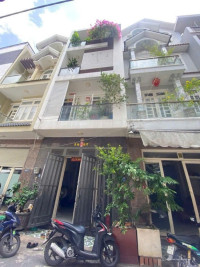 BÁN GẤP nhà khu T30 đường Thân Nhân Trung, Tân Bình giá chỉ 3 tỷ 950TL, sổ riêng