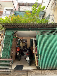 Quận 6, Lê Quang Sung, phường 6, 49m2, 2 tầng cũ tiện xây mới, ngang 3.7m, hơn 5