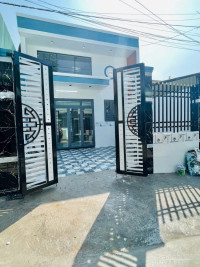 Bán nhà 1 trệt 1 lửng ngay chợ đêm tân hiệp bình dương