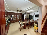 Nhà Đẹp Bề Thế - Cổng Sân Bay Tsn, Tân Bình - 96m² - Hẻm Ôtô Tránh- Chỉ 19.x tỷ