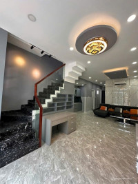 TT Quận 5- 60m2- 2 tầng BTCT nở hậu gần MT.