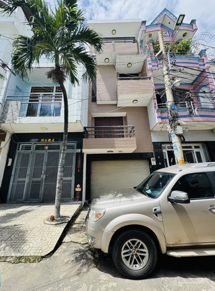 Tân Phú -To Hiệu Giáp Quận 11- hẻm xe hơi-56m2 4 tầng chỉ 7tyr nhỉnh.