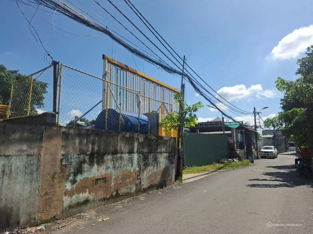 BDS HVL BÁN 252 QL13 48 tỷ nợ 35 tỷ lô 1000m2 Full thổ