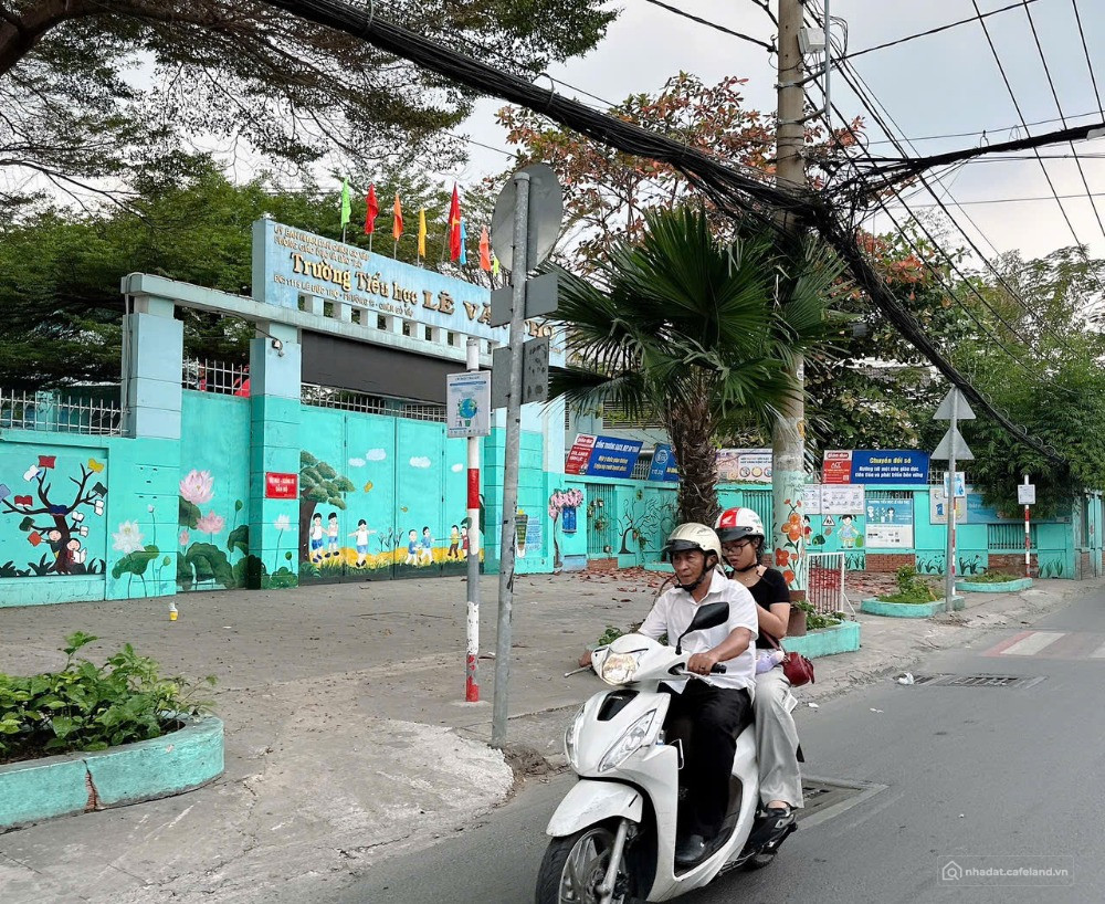 Bán đất tặng nhà VT đẹp HXT Lê Đức Thọ ngang 6.8m 109m2 xây siêu phẩm 10.2 tỷ