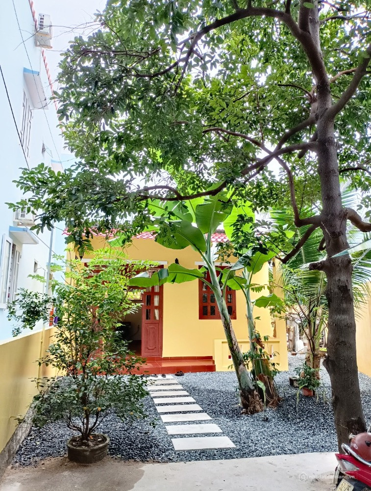 Bán 2 căn nhà vườn phố Lương Định Của, Chợ Chiều (Vĩnh Ngọc), P. Tây Nha Trang