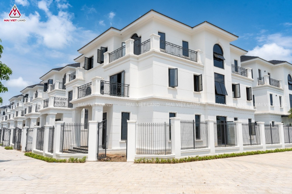 BIỆT THỰ SIÊU VIP 3 TẦNG NGAY TRUNG TÂM HÀNH CHÍNH, ĐỘC NHẤT VÔ NHỊ VỀ GIÁ