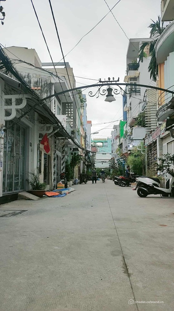 GIẢM 400 TRIỆU, GẤP BÁN -CHDV NGAY CHỢ BÀ CHIỂU- VỪA Ở VỪA CHO THUÊ 20TR/THÁNG