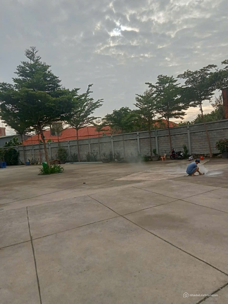 BDS HVL Bán mặt tiền 882 quốc lộ 13, ngay ngã 3 vs quốc lộ