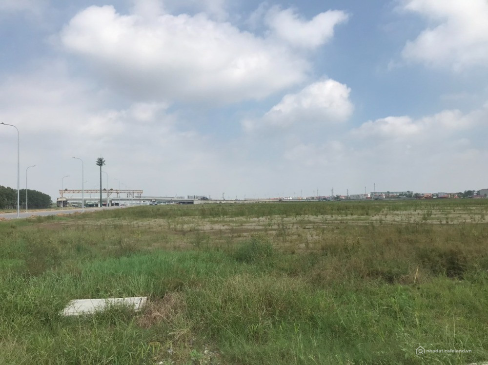 Chuyển nhượng lô đất 30.000m2 Khu công nghiệp Vsip Bắc Ninh, vị trí đẹp.