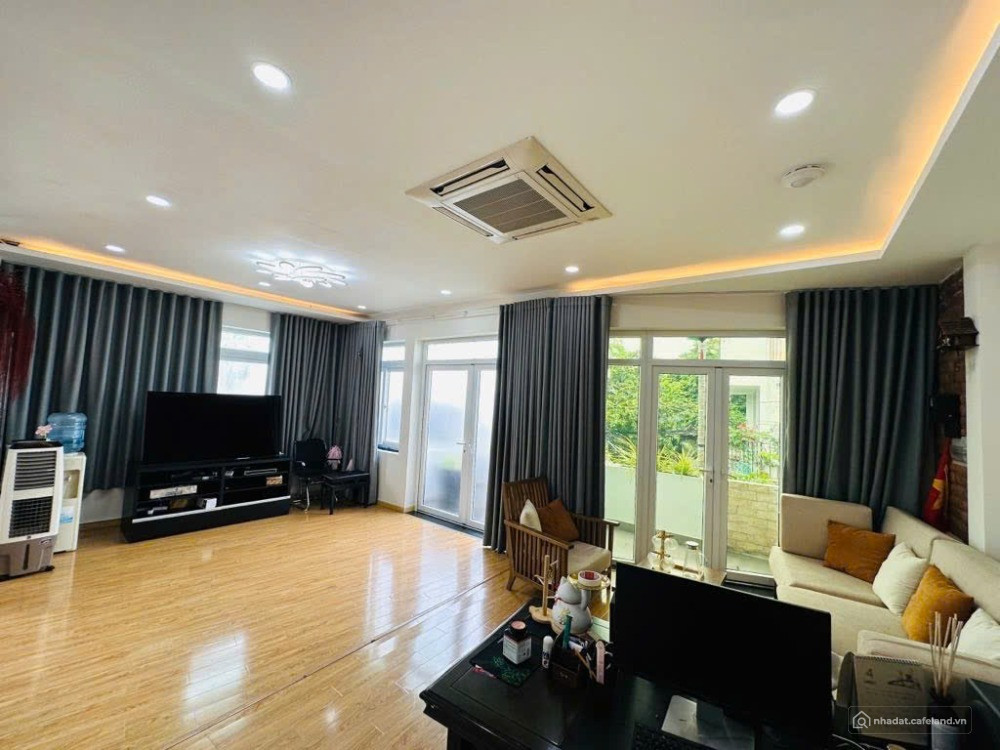 Biệt Thự Hoàng Hoa Thám, phường 7 Bình Thạnh, 156m2, 3 tầng đẹp, 23 tỷ TL