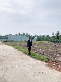 Em mở bán 8 nền đất full thổ thuộc Phường Trung An cách cổng  KCN Mỹ Tho 2.1km.