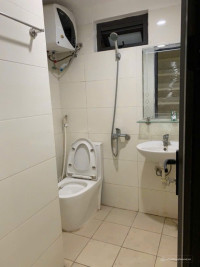 Bán nhà Hoàng Sâm 57m2, MT 4.8m, ngõ ôto, khu VIP, đất vàng, 15.9 tỷ