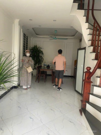 SIÊU PHẨM  LÔ GÓC DI TRẠCH, 5 TẦNG, 40m2 NGÕ THÔNG, NGAY Ô TÔ TRÁNH  6.3 TỶ