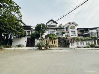 Biệt thự ven sông Sài Gòn - 180M2 - 3 tầng hoàn công 4PN - Đường 20M