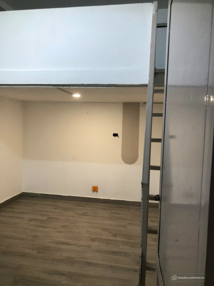 Bán nhà Quận 7 đường số 45 P. Bình Thuận, dt 4,7x23m, 3 lầu.