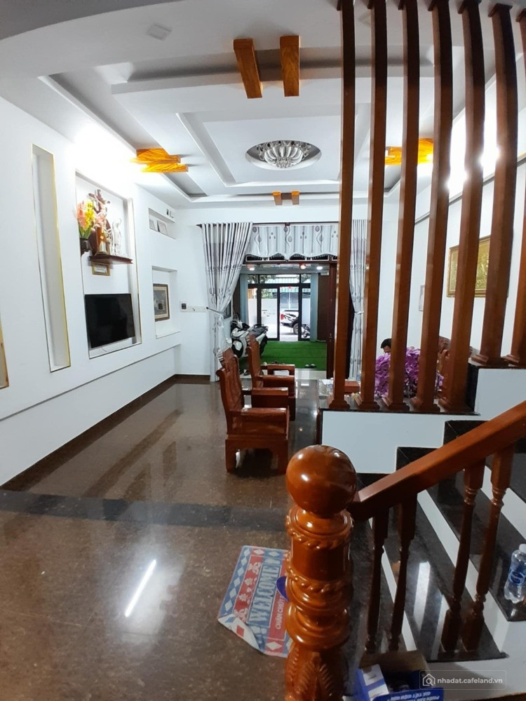 CHỈ 10,2 TỶ - NHÀ 3 TẦNG HÀ TÔNG QUYỀN VỊ TRÍ ĐẮC ĐỊA, KINH DOANH ĐỈNH CAO