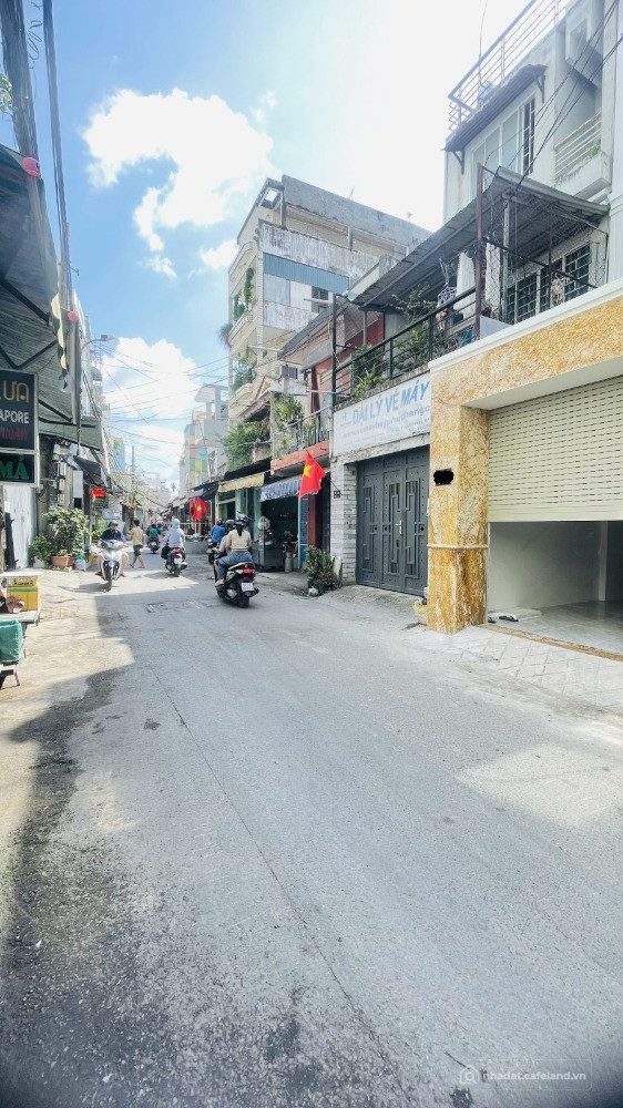 Tân Bình Mặt tiền KD đường nhựa 8m- 100m2- 5 tầng BTCT.
