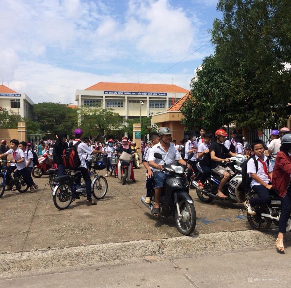 SANG GẤP 20x50=1000M2 ĐẤT TCƯ SỔ RIÊNG NGAY TRUNG TÂM SÁT CHỢ, TR.HỌC. GÍA 245TR