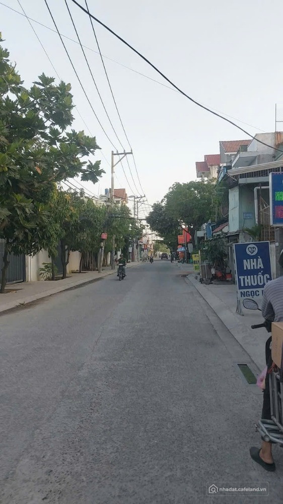 Đất mặt tiền Thạnh lộc 19, DT: 5mx34m=165m2, View 2 mặt kênh, cách sông SG 100m,