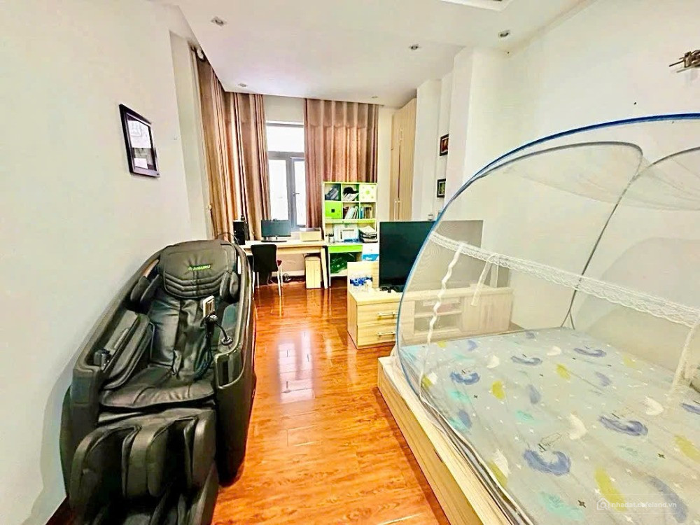 BÁN NHÀ 4 TẦNG MẶT TIỀN TRẦN PHÚ – TRUNG TÂM CỰC HIẾM