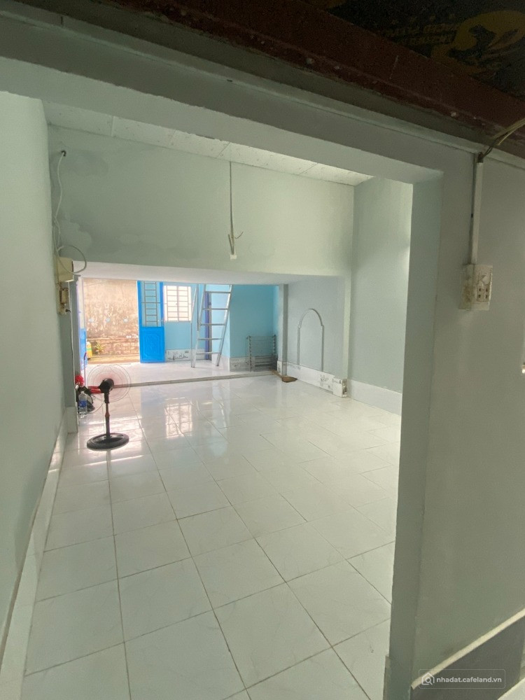 Cho thuê nhà Bình quới rộng 100m2 lâu dài, giá rẻ.