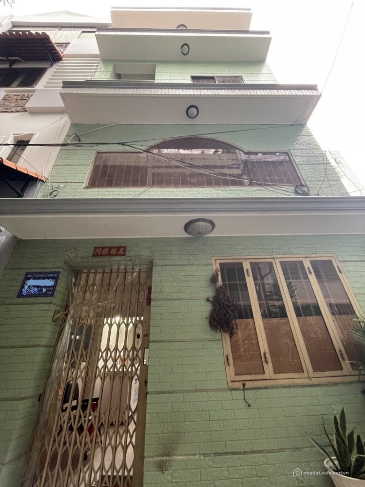 Quận 5- Trần Phú và T.H Đạo-57m2 - 4 tầng hẻm xe hơi.