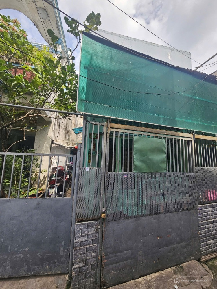 Quận 8 nhà cấp 56m2- tiện xây mới -nở hậu chỉ nhỉnh 3 tỷ.