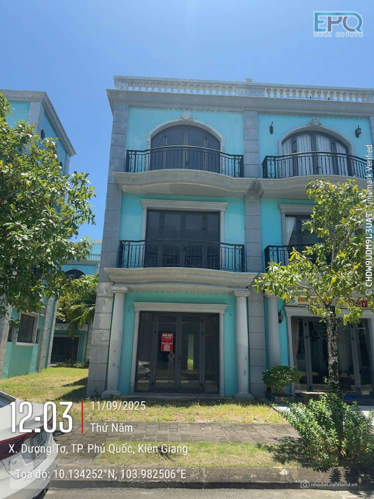 Bán biệt thự Sonasea Paris Villas, mặt biển Bãi Trường, giá rẻ Phú Quốc, gần Sân