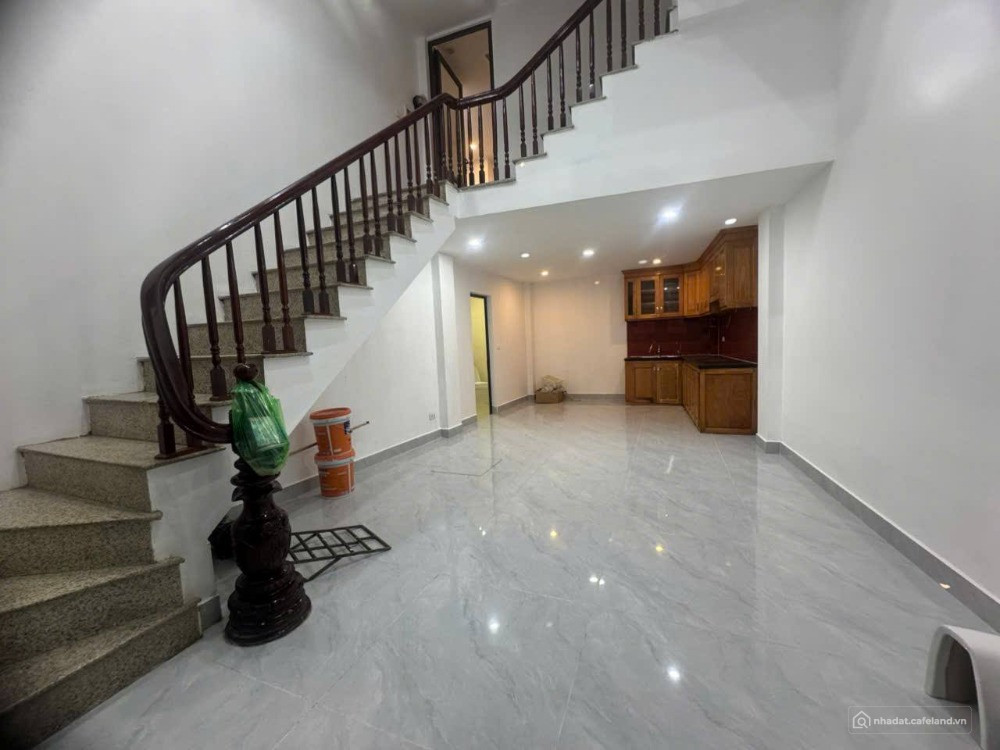 Nhà đẹp 6 tầng, 6 ngủ về ở ngay. Dt 36m, mt 4.6m, hơn 8 tỷ, Ngõ 3 gác, 2 thoáng